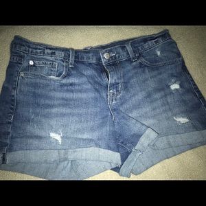 Old Navy Boyfriend Jean Shorts